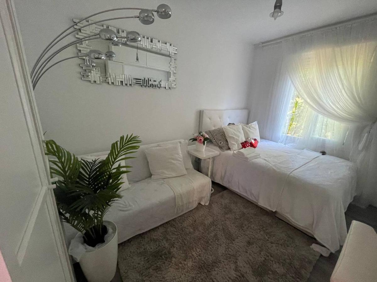 Luxury Room En Madrid Exterior foto