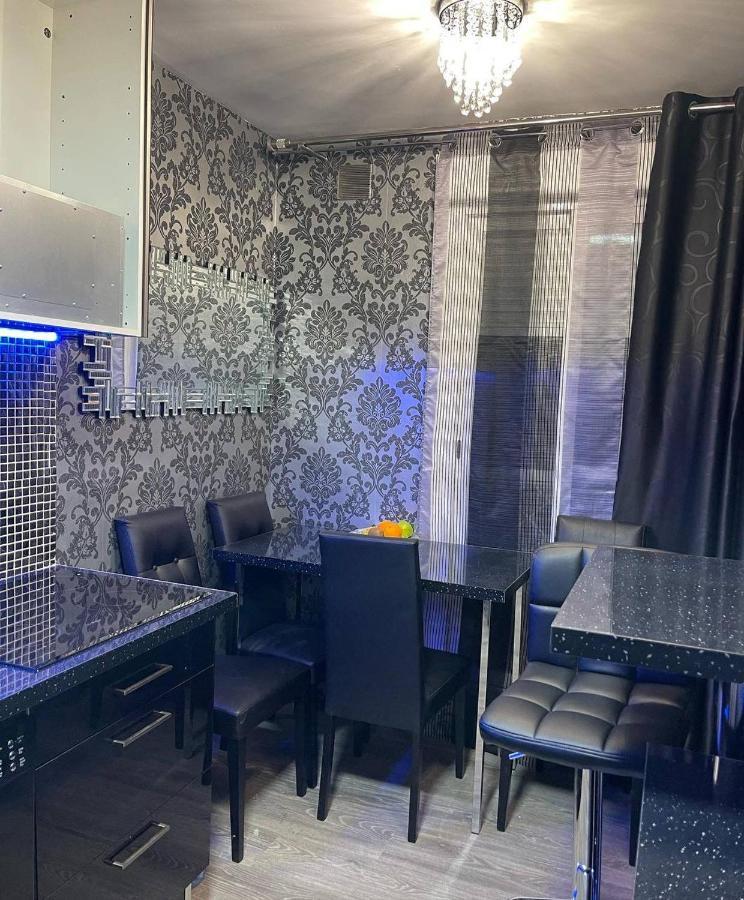 Luxury Room En Madrid Exterior foto